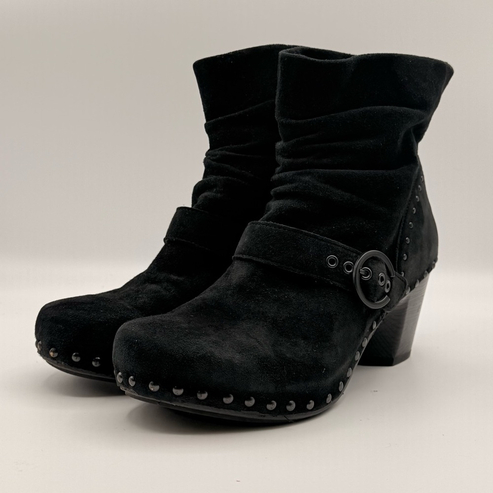Dansko Nikita Black Suede Ankle Boot Studded Buckle Heel Size EU 41 (US 10-10.5)